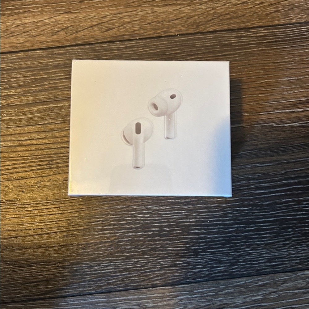 Apple AirPods Pro 3 White Wireless Earbuds with Charging Case - Earbud Style